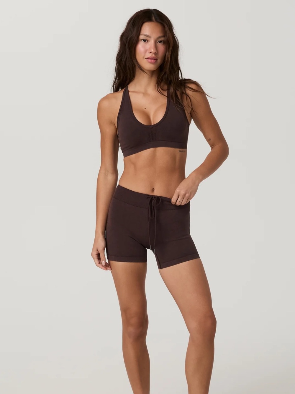 Vuori Pointelle Seamless Short 4 French Roast brown NEW